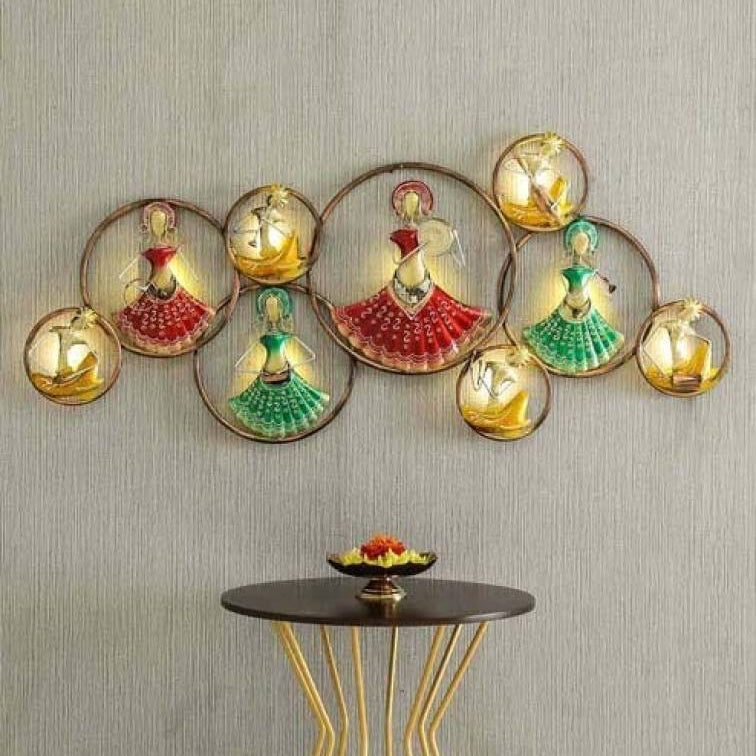 Chic Wall Decor: Elegant Ring Doll Set - ShreejaKriti